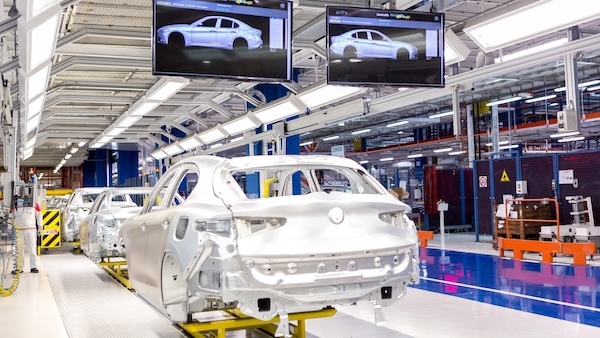 BYD a Cassino, la visita è un mistero. L'azienda smentisce il sindaco