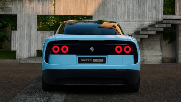 Ferrari Luce, ombre al debutto. Montezemolo: "Almeno i cinesi non la copieranno"