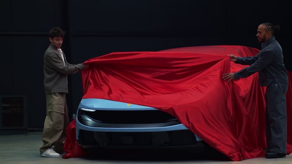Ferrari Luce, potenza incredibile e suono immersivo. Parola di Hamilton e Leclerc