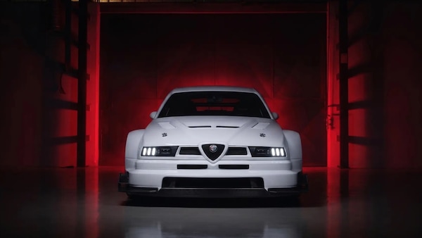 55-SGT, due volte leggenda: la Giulia Quadrifoglio veste i panni della 155 DTM