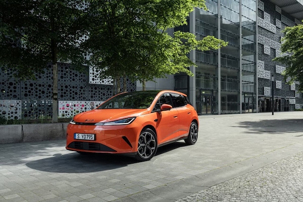 Dolphin G DM-i, la prima BYD all'europea: la prova