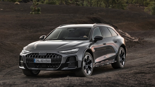 Nuova Audi A6 allroad: arriva l’ibrida plug-in da 367 CV, più spazio e capacità off-road