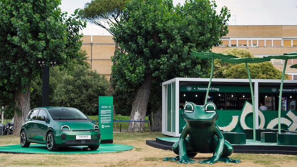 House of Frog, Twingo accende l’estate al Roma Summer Fest. Ed è caccia al gadget