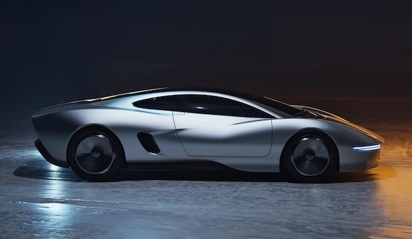Jaguar, la XJ220 rinasce con Callum ed è più bella dell'originale