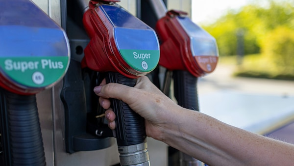 Prezzi Carburanti: diesel al doppio della benzina. Scende anche il Gpl