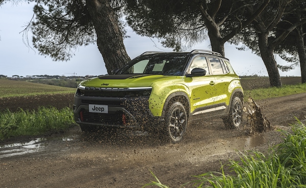 Jeep Avenger 4xe, la prova: il restyling è ancora più “Jeep”