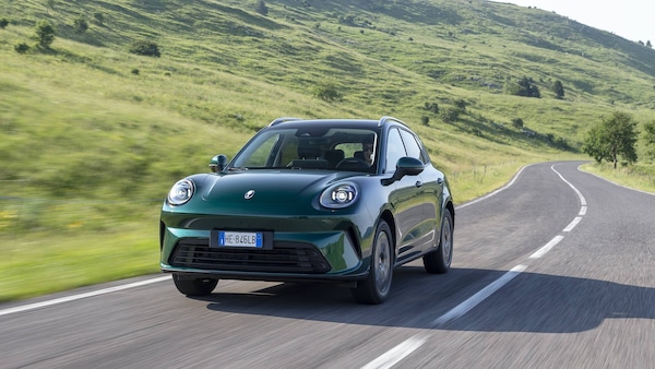 GWM ORA 5, Suv all'attacco dalla Grande Muraglia