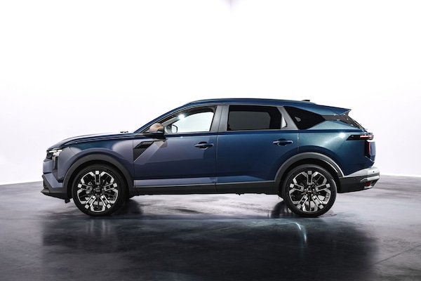 Dacia Striker, il crossover a tetto basso per il Segmento C