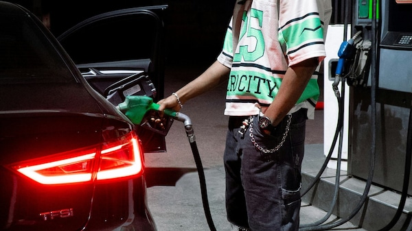 Prezzi carburanti: batosta diesel, aumenta anche la benzina
