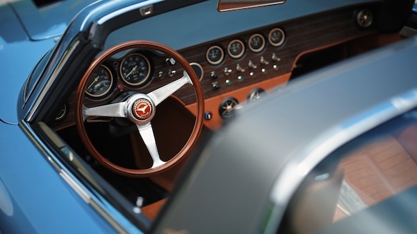 Bizzarrini 5300 Aperta Lusso, finalmente è realtà