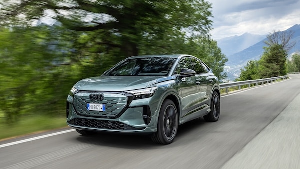 Audi Q4 e-tron cambia pelle, non classe e dinamismo: come va il restyling