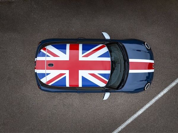 Mini Cooper Oxford Edition, un pieno di orgoglio britannico