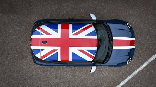Mini Cooper Oxford Edition, un pieno di orgoglio britannico