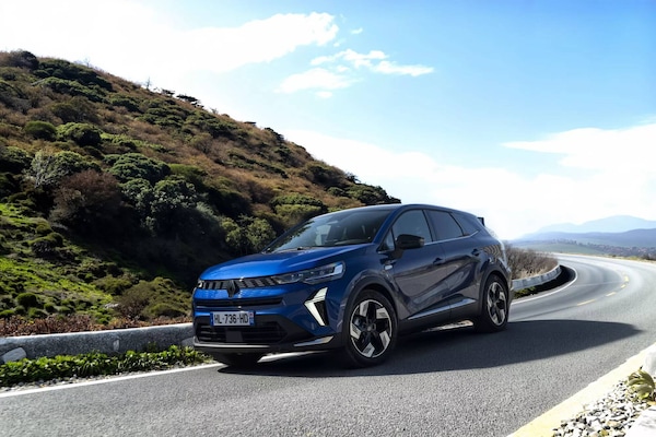 Renault Symbioz Eco-G 120, comfort anche con il manuale