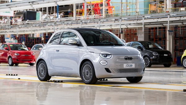 Fiat 500e farà più strada con l'aggiornamento in arrivo