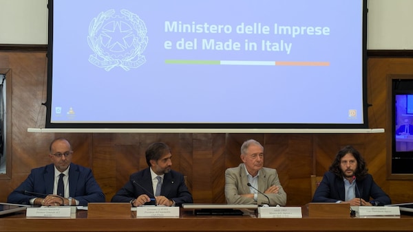 Noleggio sociale al via: canoni agevolati per le famiglie, non solo elettriche

