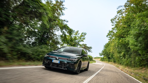 Volkswagen Golf GTI EDITION 50: la GTI più potente di sempre