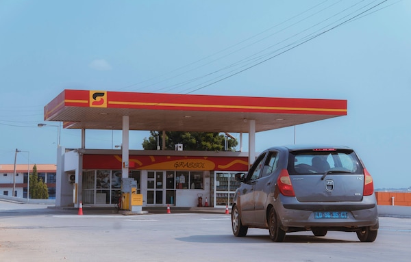 Prezzi carburanti: discesa benzina e diesel! Accise, sconto confermato