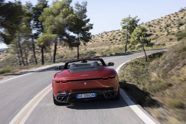 Ferrari Amalfi Spider, eleganza e sportività a cielo aperto