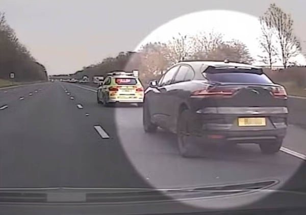 Jaguar senza freni, la truffa costa cara: inglese condannato