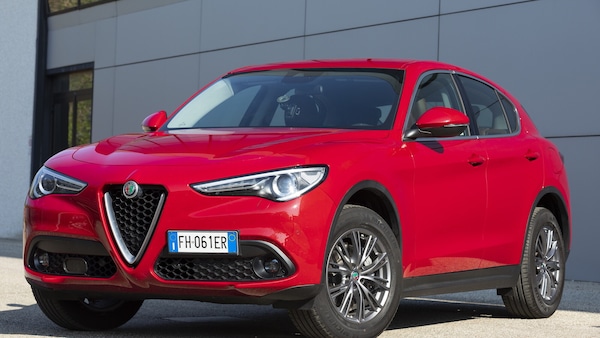 Alfa Romero Stelvio, pregi e difetti: 10 anni dopo è al passo?
