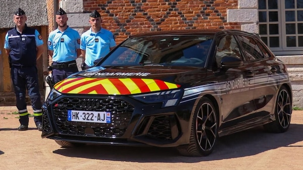 Un bolide per la polizia: arriva l' Audi RS3 da 407 cv