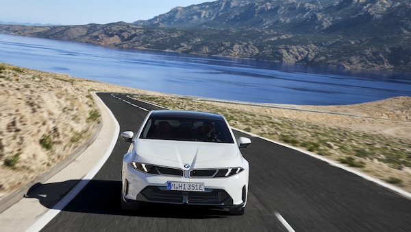 BMW i3, parte la produzione: per Monaco comincia una nuova era