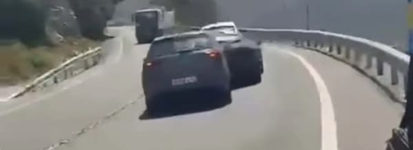 Polo contro Bugatti, che botto! Costoso incidente nei test