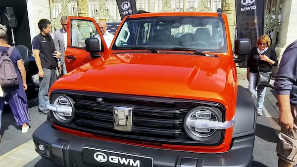 GWM Tank 300, vista dal vivo a Torino