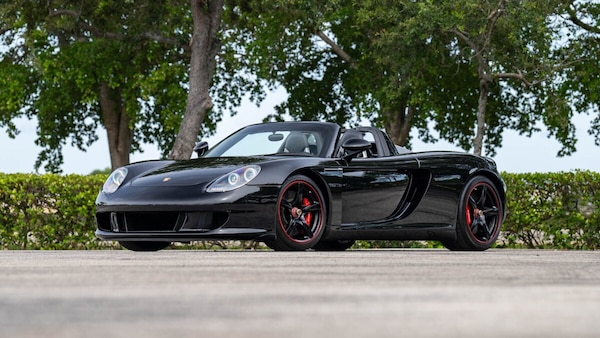 Porsche, la Carrera GT 'proibita' di Schumacher va all'asta