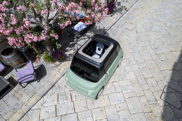 Fiat Topolino Dolcevita, tetto apribile e sconto per i giovani