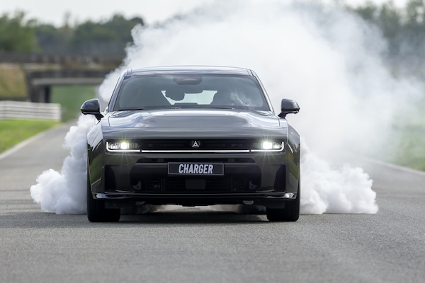 Dodge Charger, emozioni tre in uno: coupé, berlina e elettrica