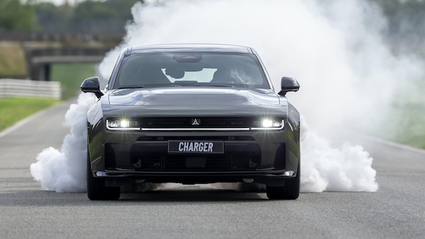 Dodge Charger, emozioni tre in uno: coupé, berlina e elettrica