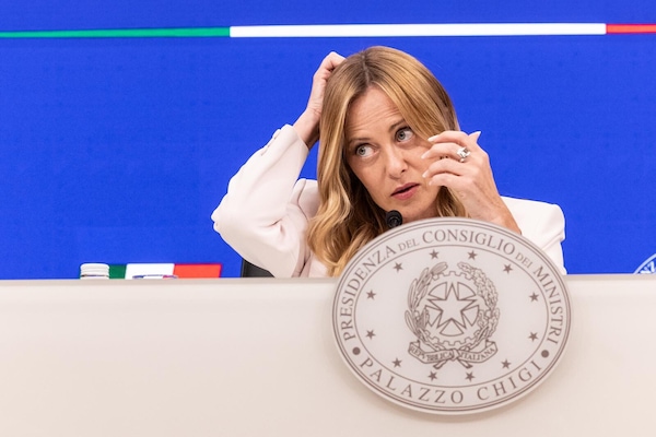Meloni: bollo abolito per sempre. Ma le Regioni frenano