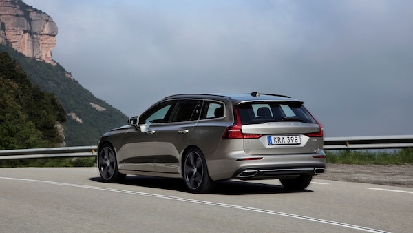 Volvo, wagon nel futuro: riecco lo spazio a ruote basse
