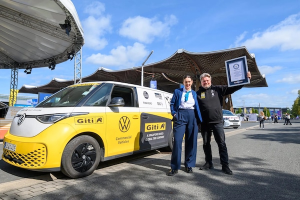 Volkswagen ID. Buzz, giro del mondo da record: 100.000 km senza guasti