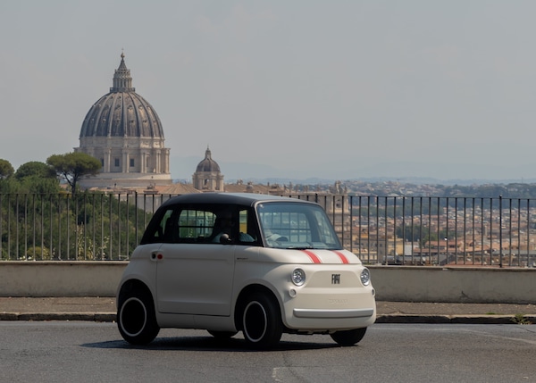Fiat a Rom-E 2026 con 500 Hybrid cabrio e Topolino Sport