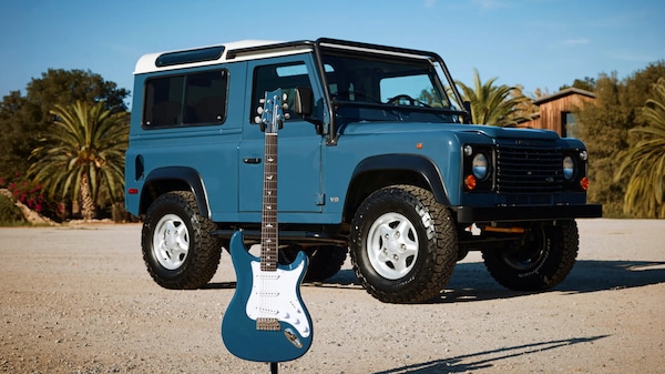 Defender rock, le chitarre di John Mayer come la Land Rover