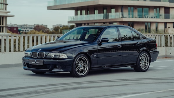 M5 Bugatti, all'asta la BMW di Piëch con il W10
