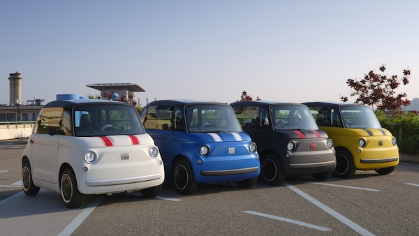Piccola, elettrica e con grinta da vendere: FIAT presenta la nuova Topolino Sport!
