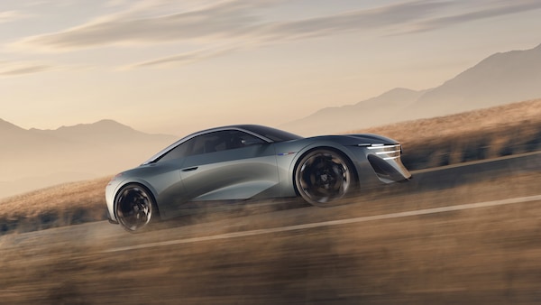 Peugeot RCZ Vision, il Leone torna a graffiare
