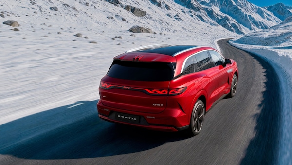 BYD ATTO 8, ammiraglia a zero emissioni
