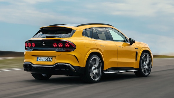 Mercedes-AMG GT Suv, ruote alte e numeri da hypercar