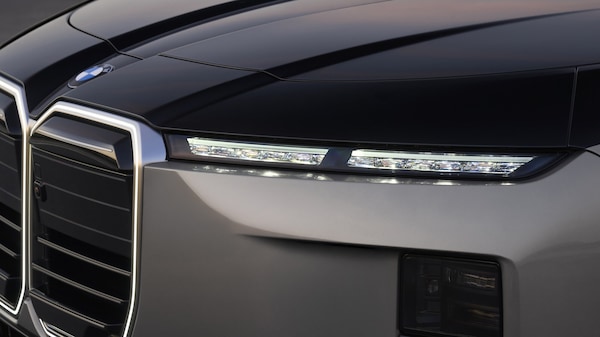 BMW X7, il maxi-suv Neue Klasse sarà anche V8