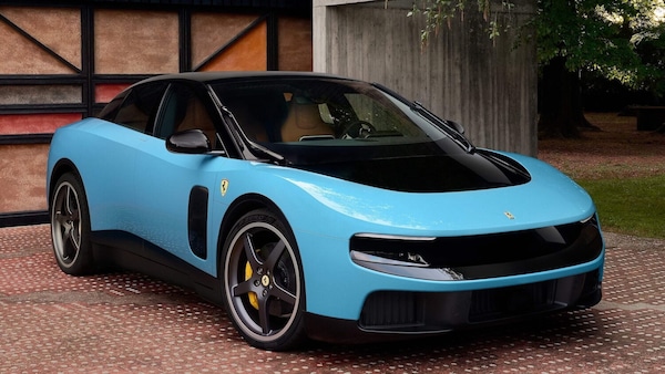 Ferrari Luce, taglio al prezzo in USA. Ecco perché
