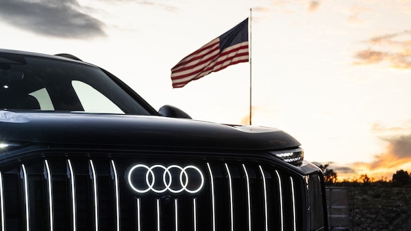 Audi sbarca negli USA, l'a.d. Dollner sul palco con Trump