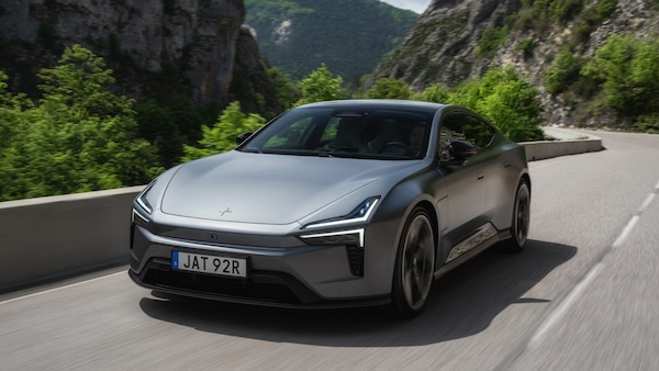 Polestar 5, scossa alle prestazioni e comfort da grand tourer