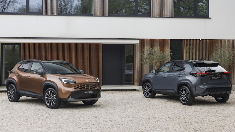 Toyota Yaris Cross cambia look e migliora: riconosci a chi si ispira?