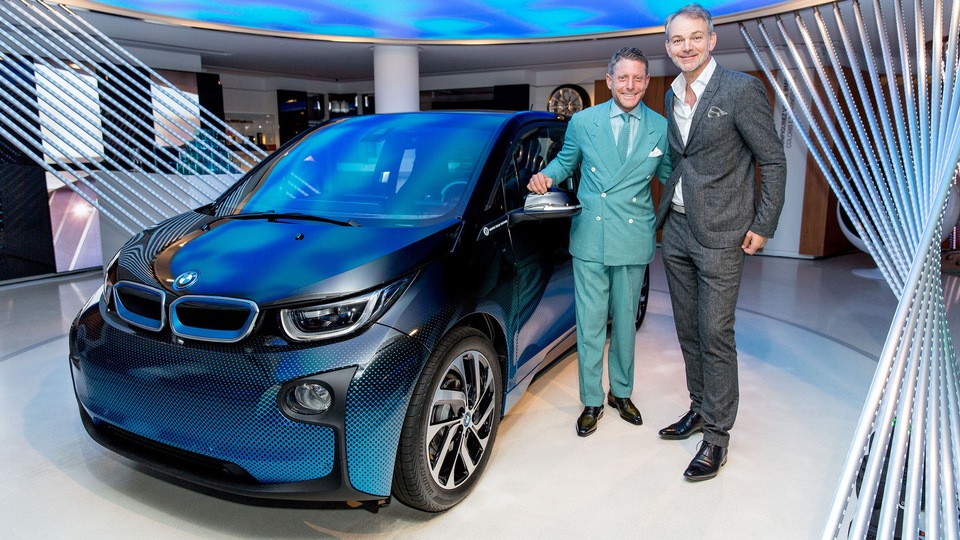 BMW vende auto online: sullo store c'è la i3 creata da Lapo