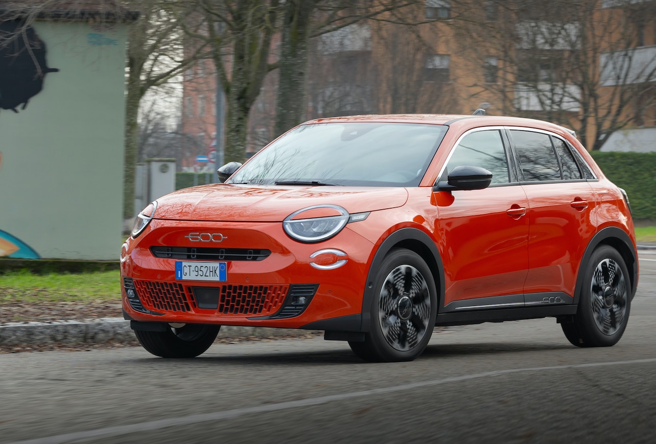 undefined 600 Hybrid - 2025